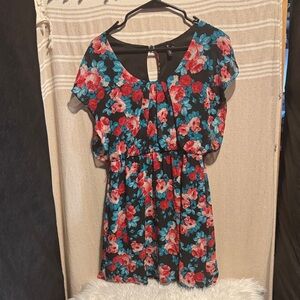 Elegant Floral Mini Dress in Black and Pink